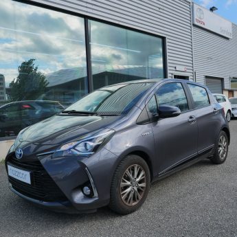 TOYOTA YARIS 2017