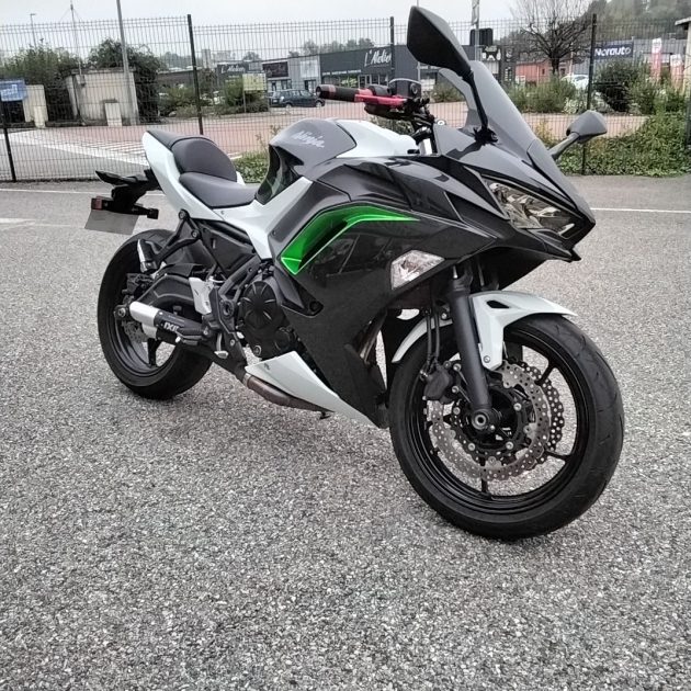 KAWASAKI NINJA 650 2022