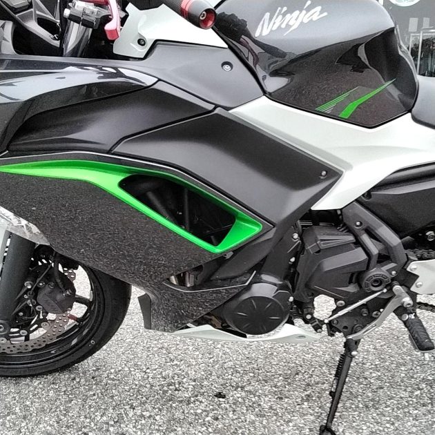 KAWASAKI NINJA 650 2022