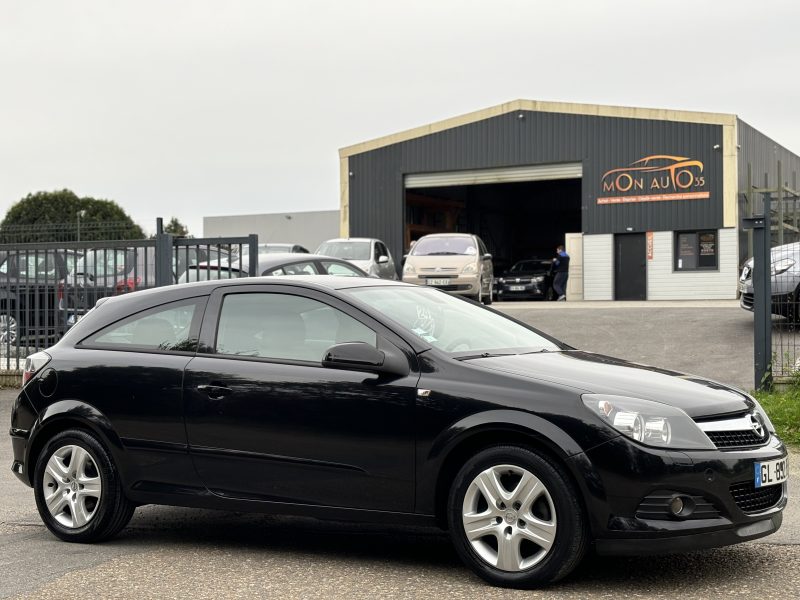 OPEL ASTRA H 2009