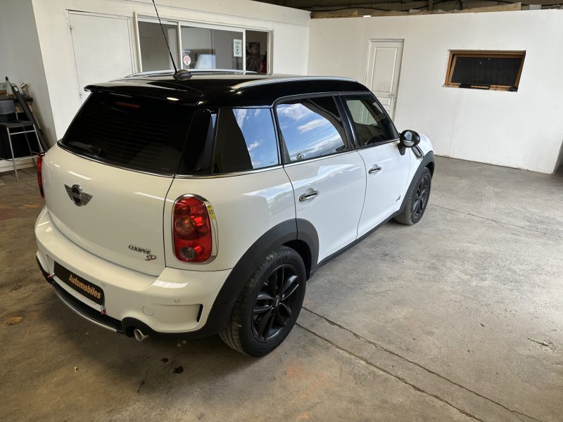 MINI COUNTRYMAN 2012