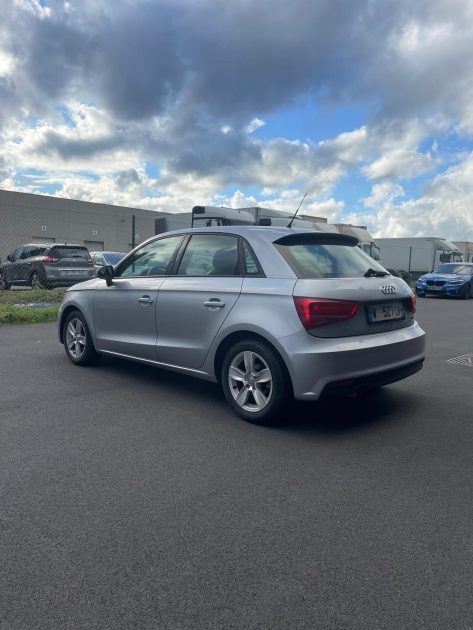 AUDI AUDI A1 SPORTBACK 2016