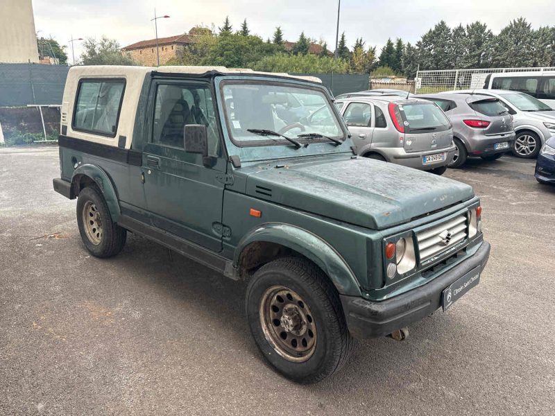 SUZUKI SAMURAI 2001