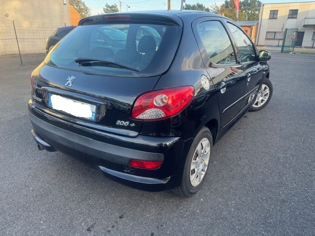 PEUGEOT 206 2009