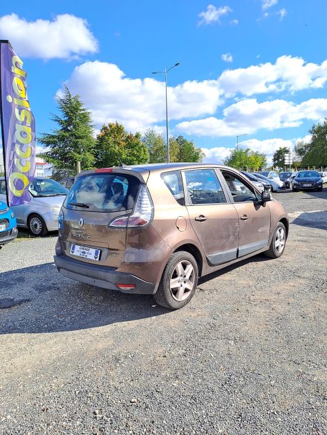 RENAULT MEGANE SCENIC 2012