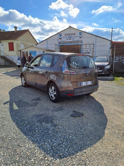 RENAULT MEGANE SCENIC 2012