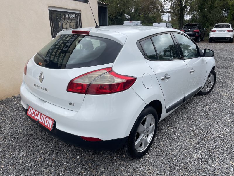 RENAULT MEGANE 2010