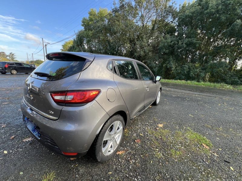 RENAULT CLIO IV 2015