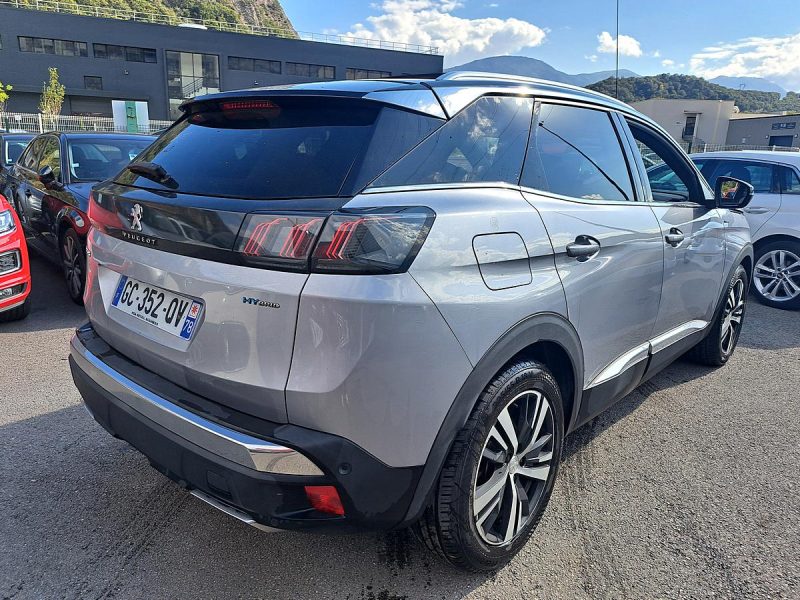 PEUGEOT 3008 2021