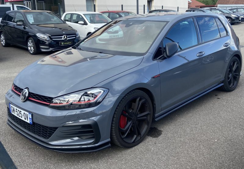 VOLKSWAGEN GOLF VII 2019