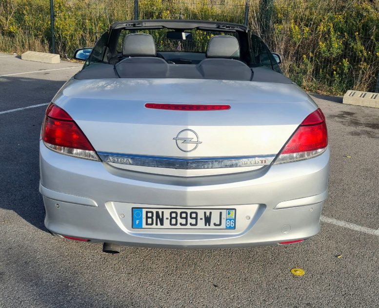 OPEL ASTRA 2007