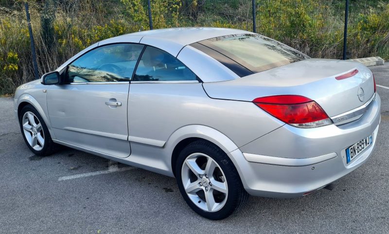 OPEL ASTRA 2007