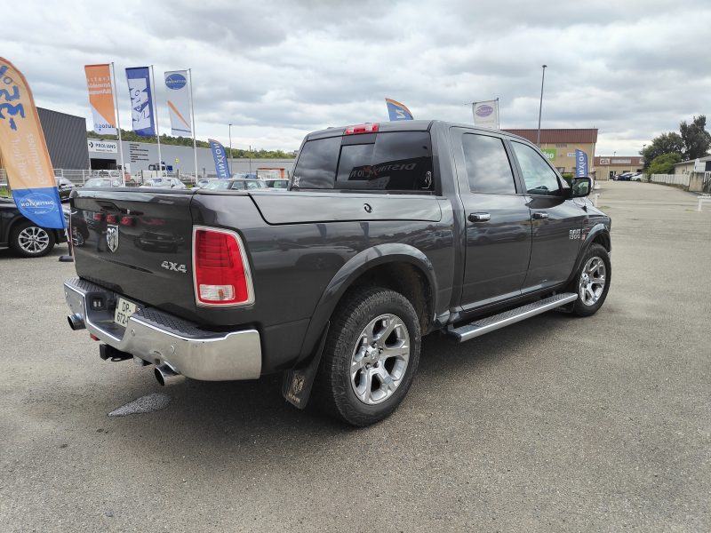 DODGE RAM 1500 LARAMIE 240 cv