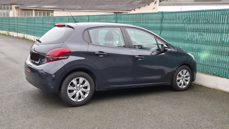 PEUGEOT 208  1.5 BlueHDI ACTIVE BUSINESS