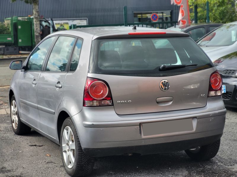 VOLKSWAGEN POLO Phase II 2008