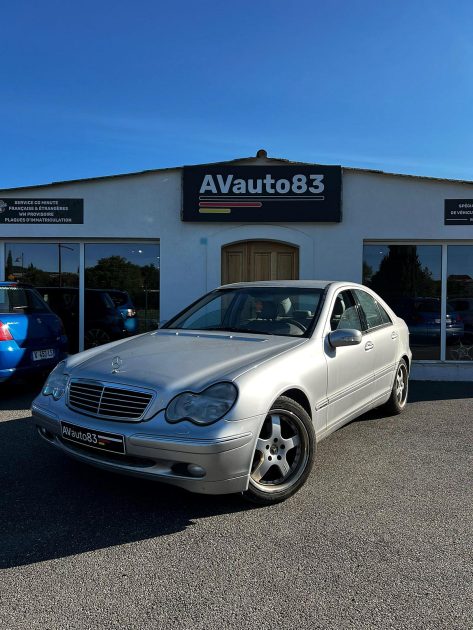 MERCEDES CLASSE C 180 19cv / Premiere main 