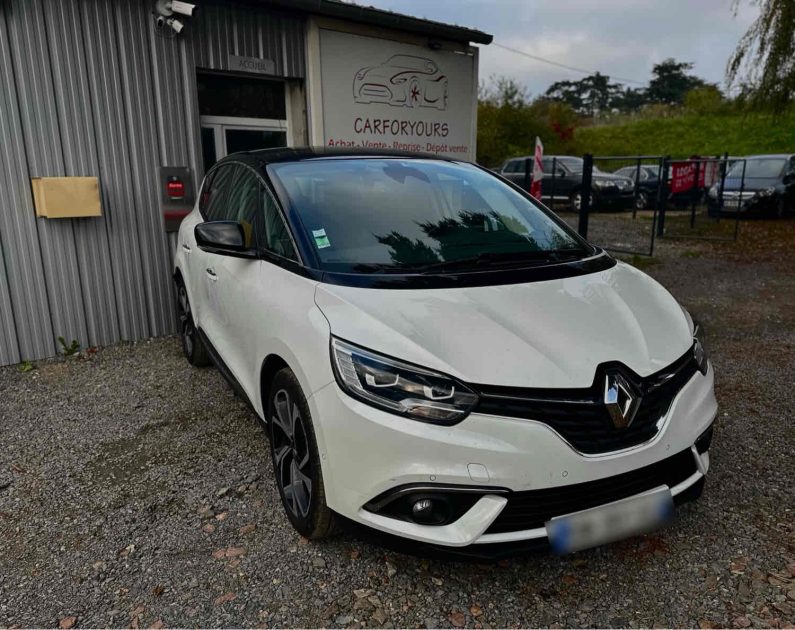 RENAULT MEGANE 2017