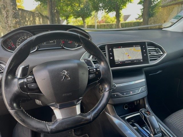 PEUGEOT 308 active business 2018