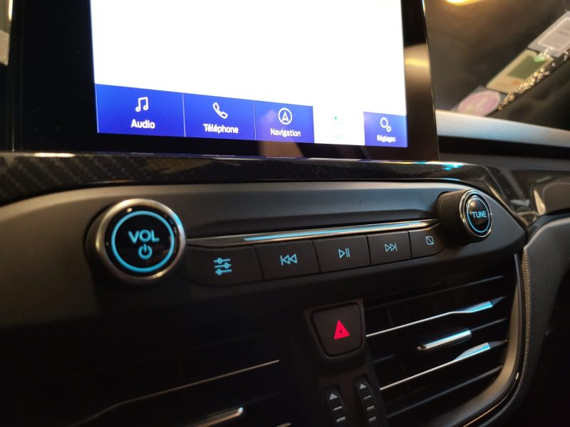 FORD FOCUS 2020 1.0 ECOBOOST 125 ST-LINE / APPLE CARPLAY / KEYLESS / PARK ASSIST