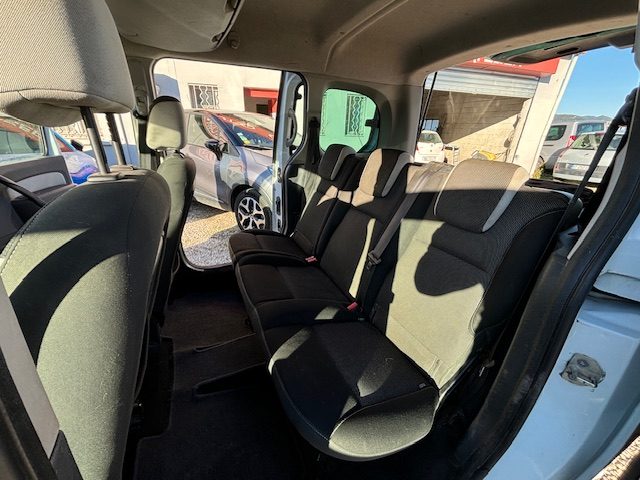 RENAULT KANGOO PRIVILEGE 1.5 DCI 90