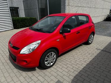 HYUNDAI i20 2011