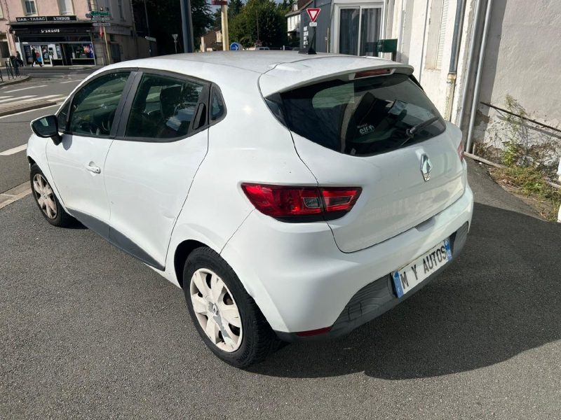 RENAULT CLIO 2012