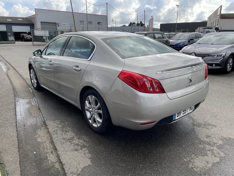 PEUGEOT 508 2011