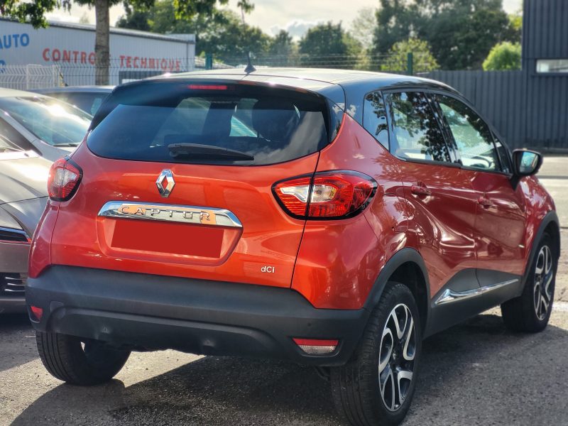 RENAULT CAPTUR 2016