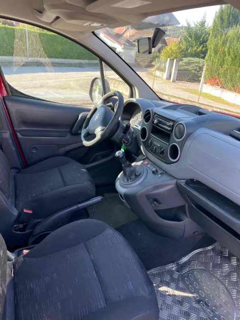 CITROEN BERLINGO 1.6 essence garantie 12 mois