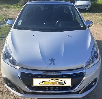 PEUGEOT 208 2019