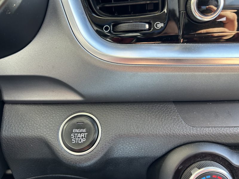 KIA STONIC 2019