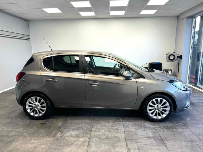 OPEL CORSA 2015