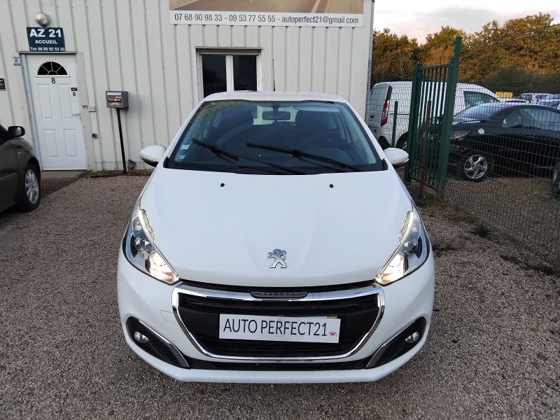 PEUGEOT 208 I 2015