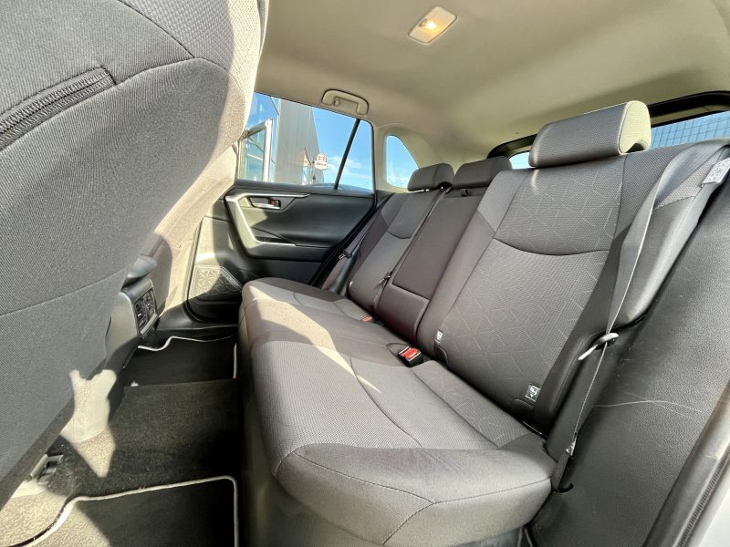 TOYOTA RAV4 Dynamic Business 2wd 218ch 06/2019