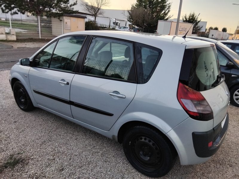 RENAULT MEGANE SCENIC 2004