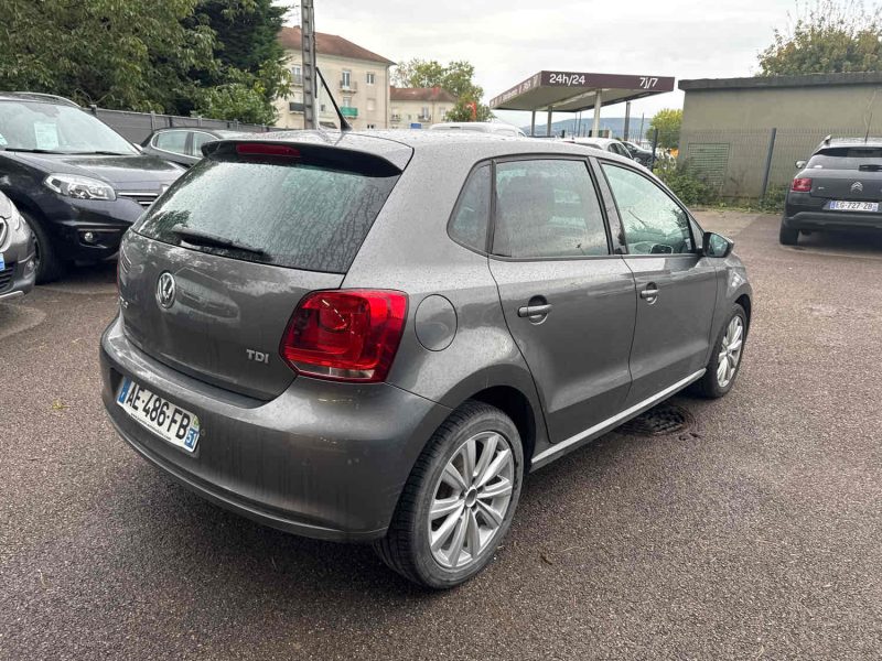 VOLKSWAGEN POLO 2009