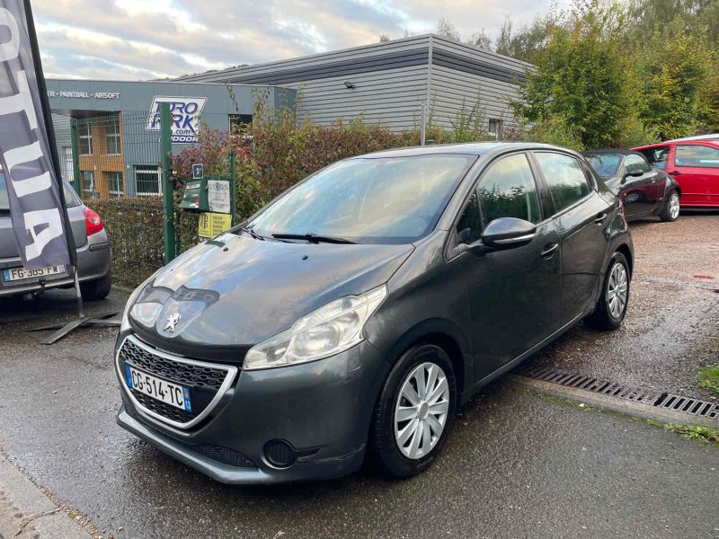 PEUGEOT 208 1.4HDI 70CV