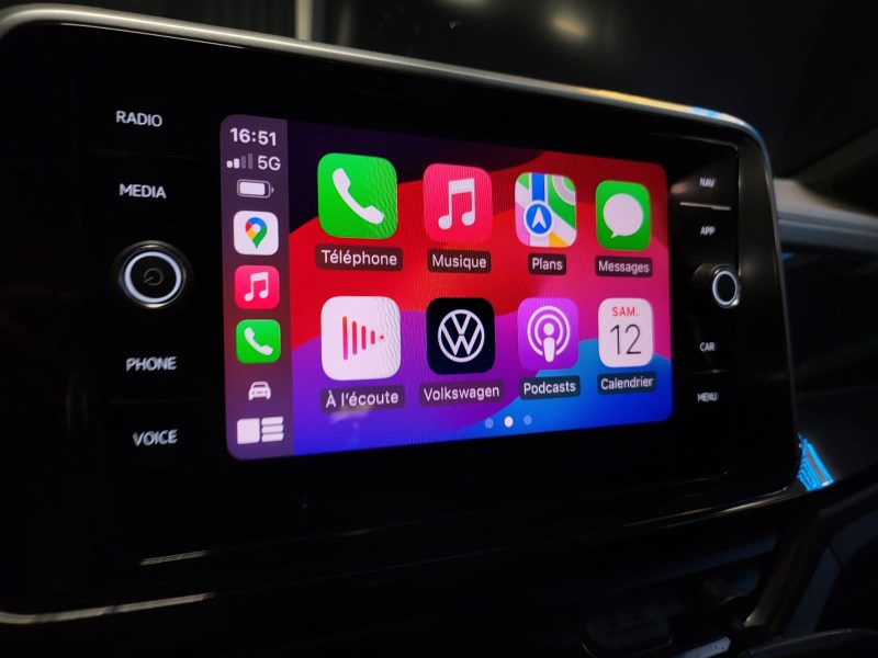 VOLKSWAGEN T-ROC 1.5 TSI DSG7 150cv R LINE / SUIVI COMPLET VOLKSWAGEN / CARPLAY