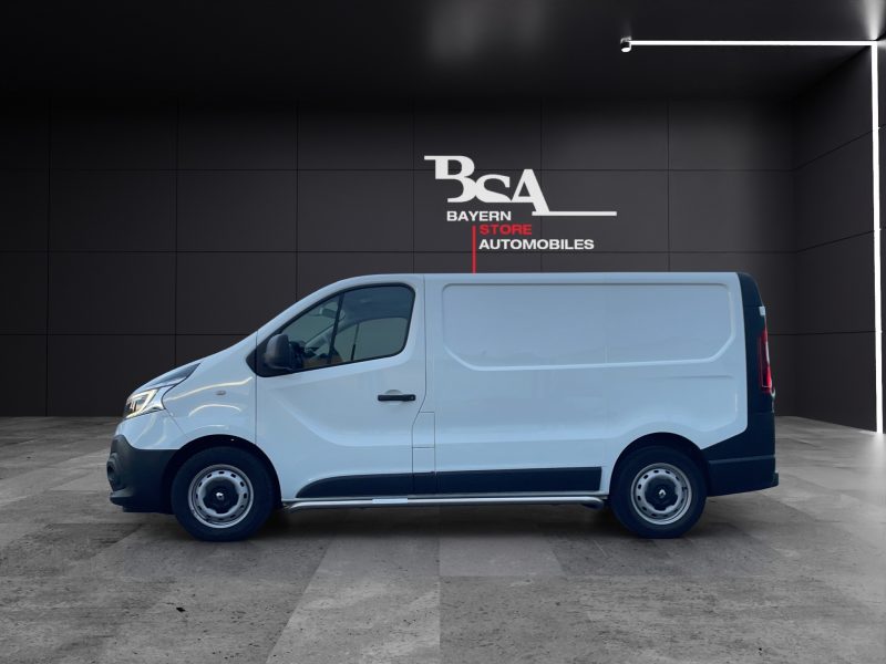 RENAULT TRAFIC 2021