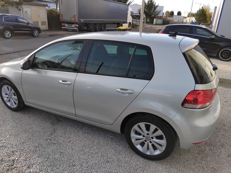 VOLKSWAGEN GOLF VI 2009