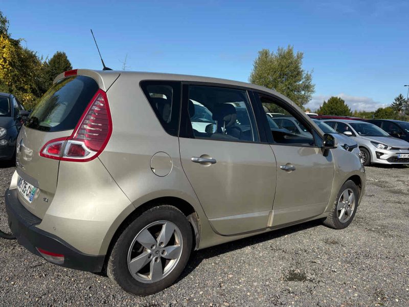 RENAULT MEGANE SCENIC 2009