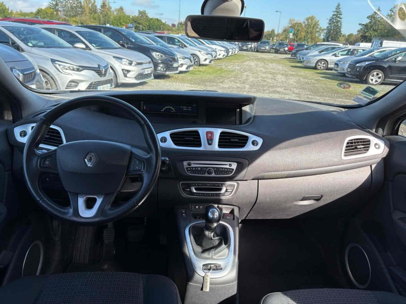 RENAULT MEGANE SCENIC 2009