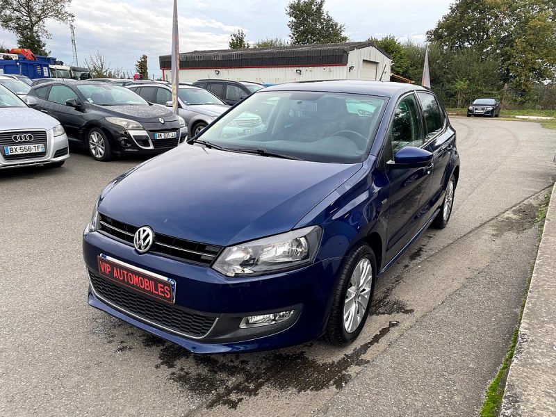 VOLKSWAGEN POLO 2013