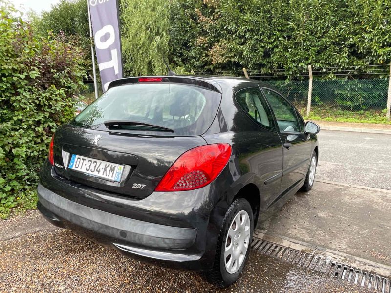 PEUGEOT 207 1.4i 16V 90CV