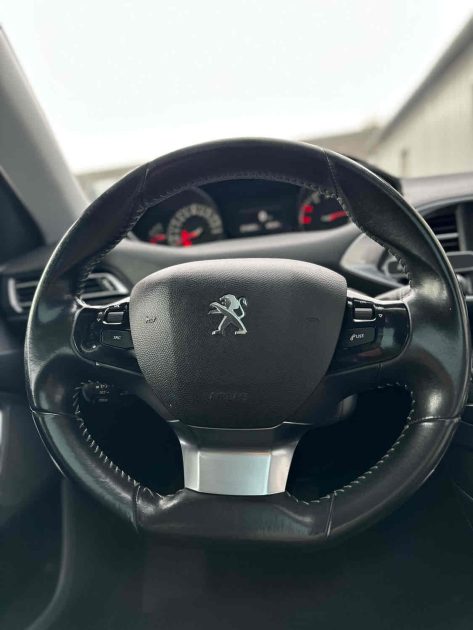 PEUGEOT 308 2014