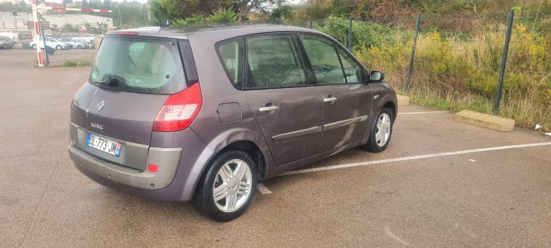 RENAULT MEGANE SCENIC  2004