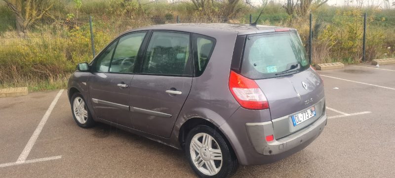 RENAULT MEGANE SCENIC  2004