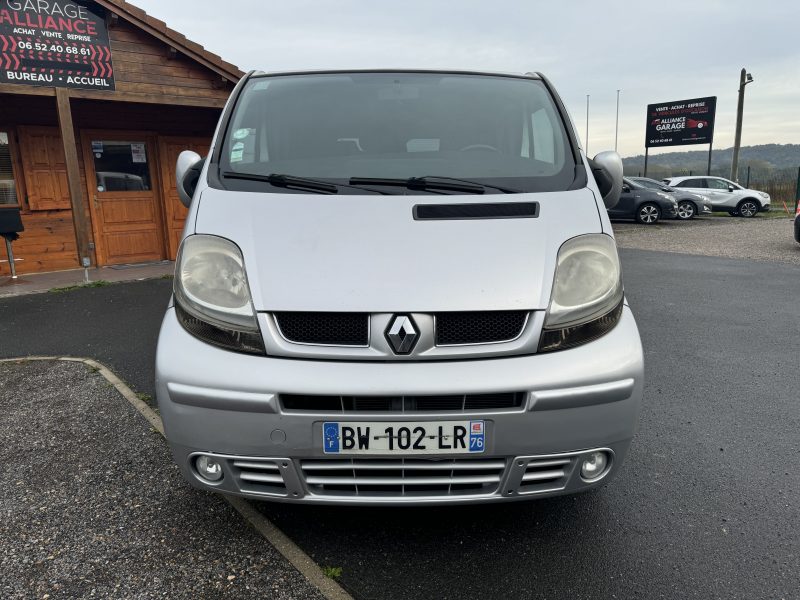 RENAULT TRAFIC II 1.9L dCi Combi court 100cv 9 Places / Revisée&Garantie