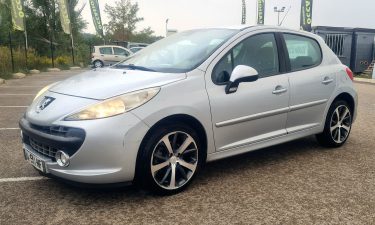 PEUGEOT 207 2009