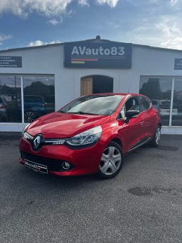 RENAULT CLIO 2015 0.9 Tce 90cvLimited / Moteur à Chaine / CT OK 